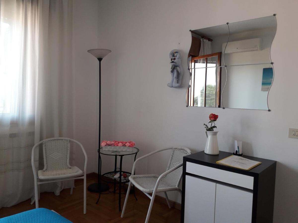 ميستر Solare B&B المظهر الخارجي الصورة